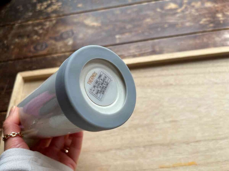 水筒の中央はカバーできない