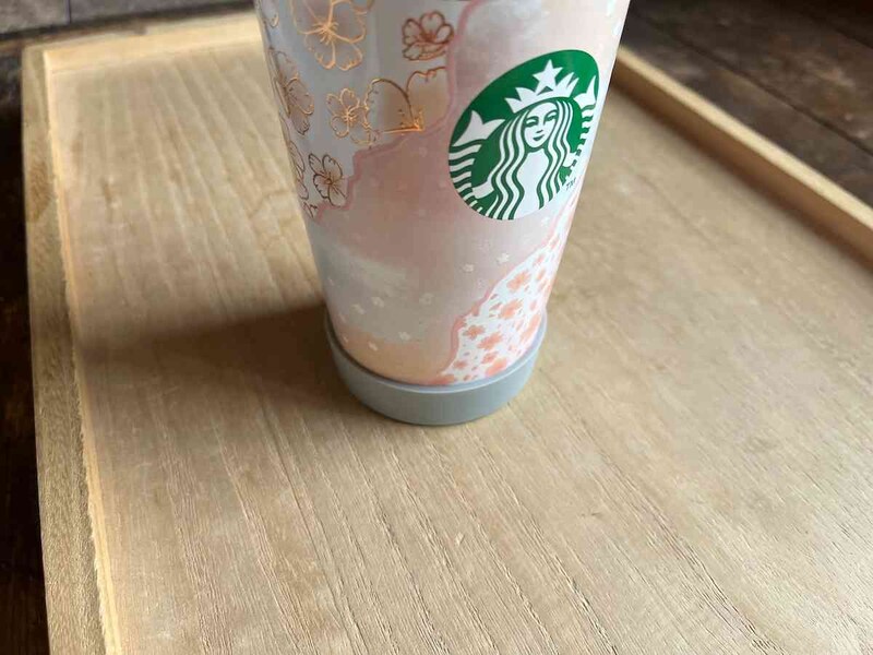 セリアの「水筒の底カバー」はタンブラーでも使用可能