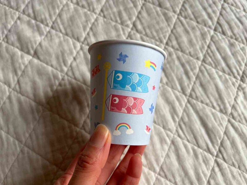 セリアの「ペーパーカップ こいのぼり柄」の容量は約205ml