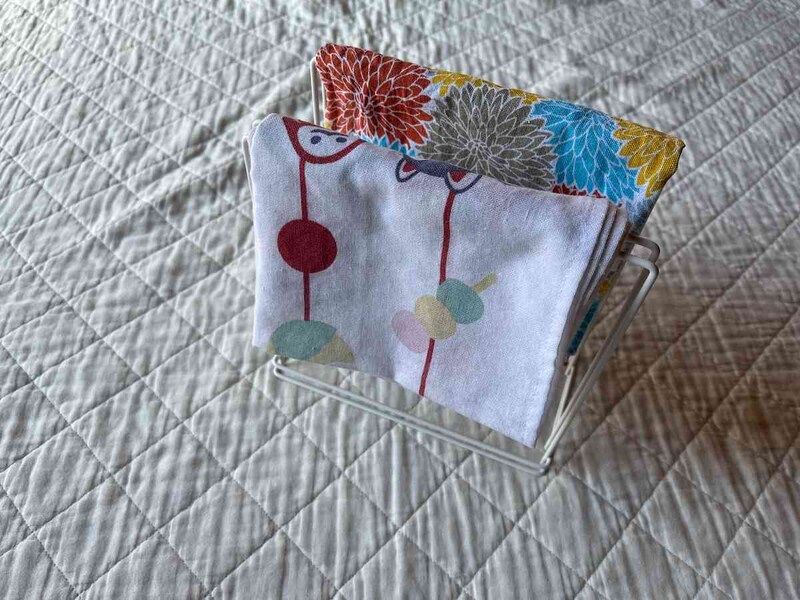 「ワイヤーふきんかけ」は風通しがよく、ふきんも乾きやすい