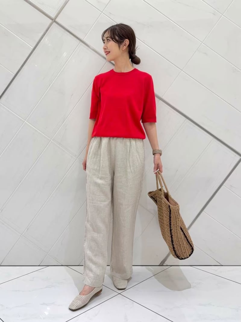 ミャクミャクにも取り入れられている鮮やかな「レッド」をメインに 出典:WEAR