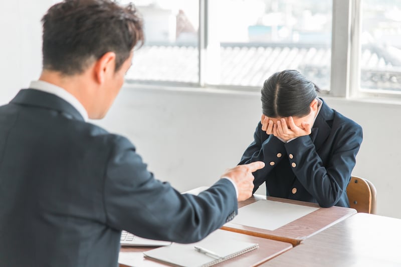  意味不明なブラック校則に子どもたちは悩まされている