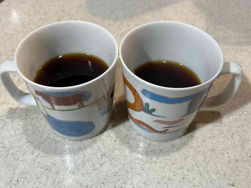 ドリップされたコーヒーは、左右で量の違いが出た