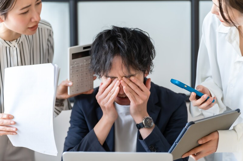 メンバーの離脱は、業務遅延やチームの士気低下が起きる負のスパイラルに