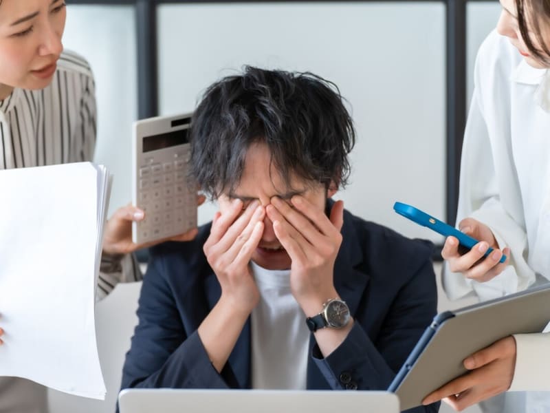 メンバーの離脱は、業務遅延やチームの士気低下が起きる負のスパイラルに
