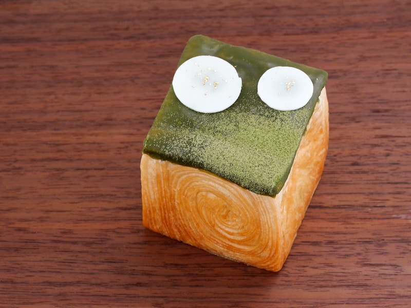 抹茶餡と抹茶チョコレートのキューブ（税込540円）