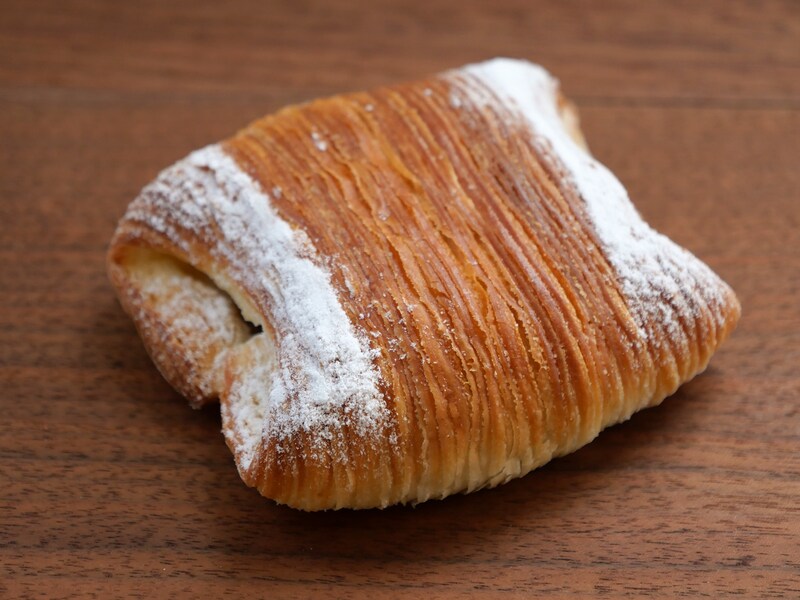 チュアオチョコレートとカスタードのパンスイス（税込550円）