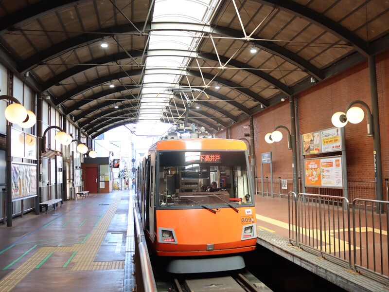 三軒茶屋駅構内
