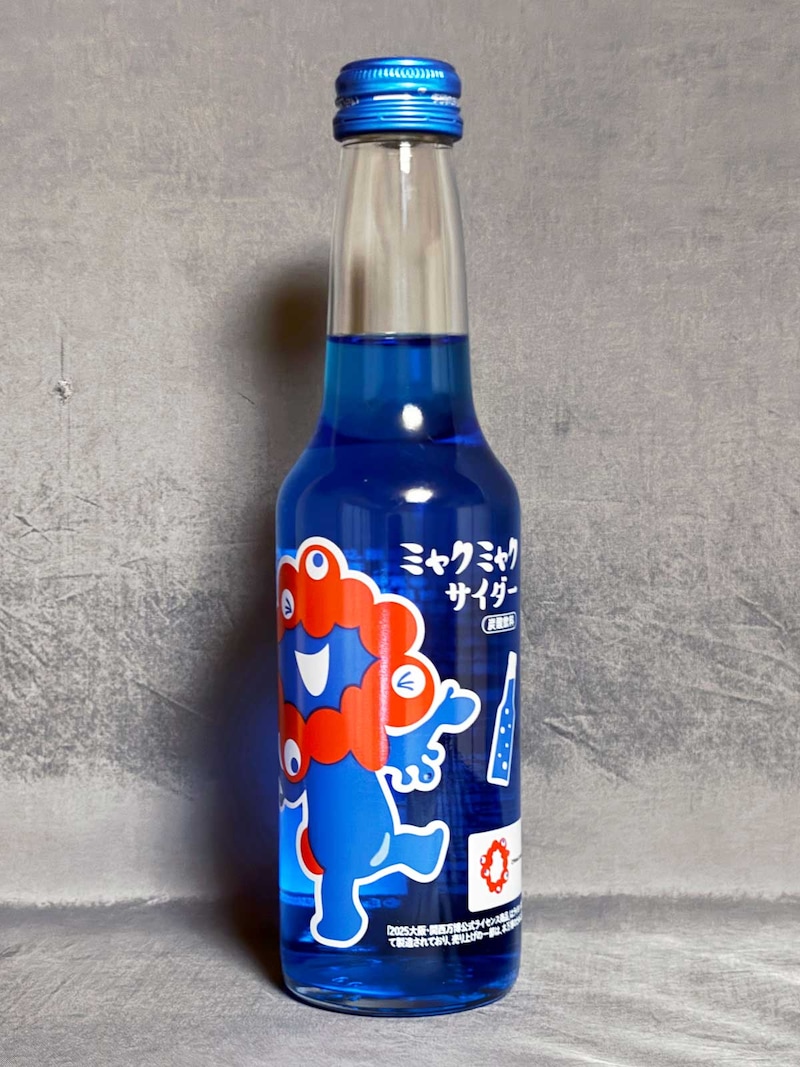 トンボ飲料　ミャクミャクサイダー