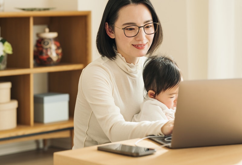 女性