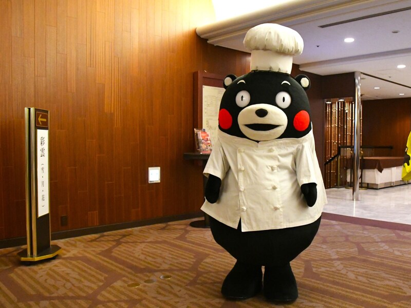 くまモン＝3月8日、東京都文京区