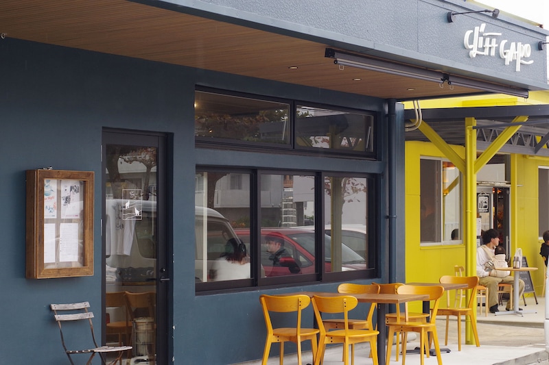 沖縄市にある「CLIFF GARO BREWING（クリフガロブルーイング）」