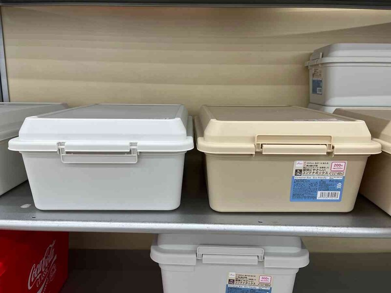 ダイソーの「アウトドアコンテナボックス（6L）」