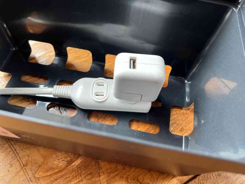 ACアダプタをさした状態でも使える