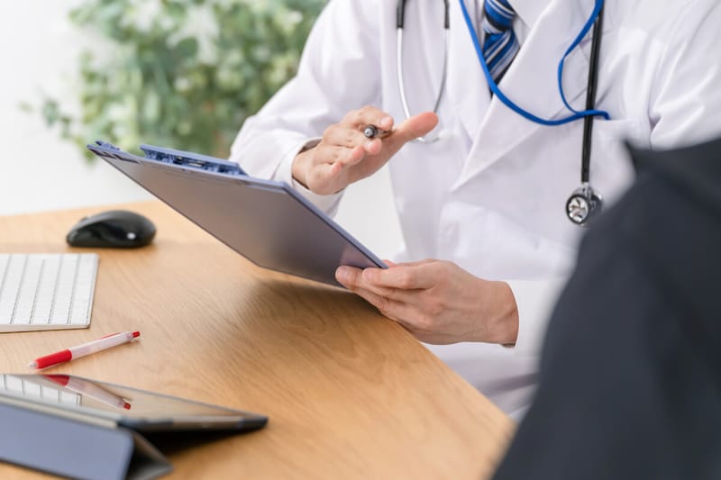 健診結果で便潜血陽性。様子見でOK?
