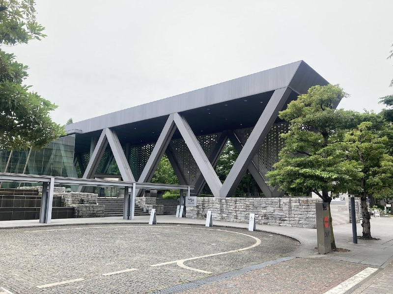 東京都現代美術館