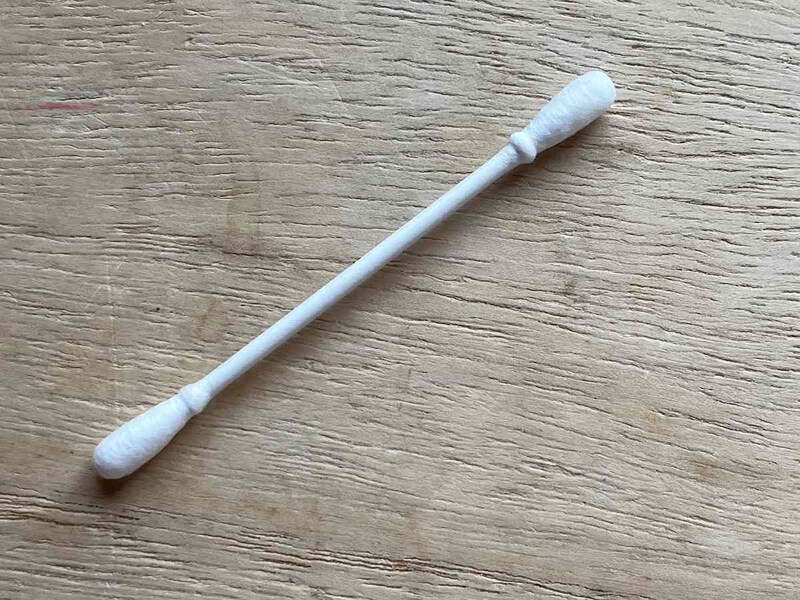 ダイソーの「こだわり綿棒」は先端が柔らかめ