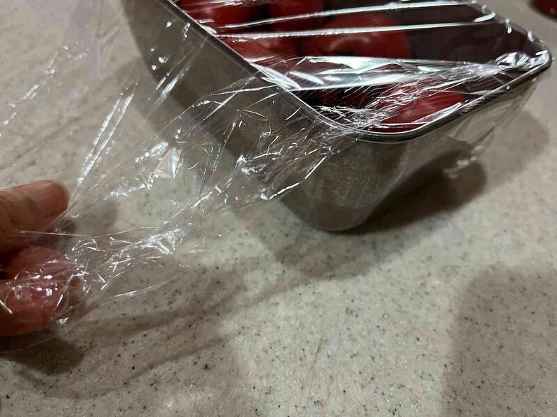 ステンレスの容器の場合、ほぼくっつかない