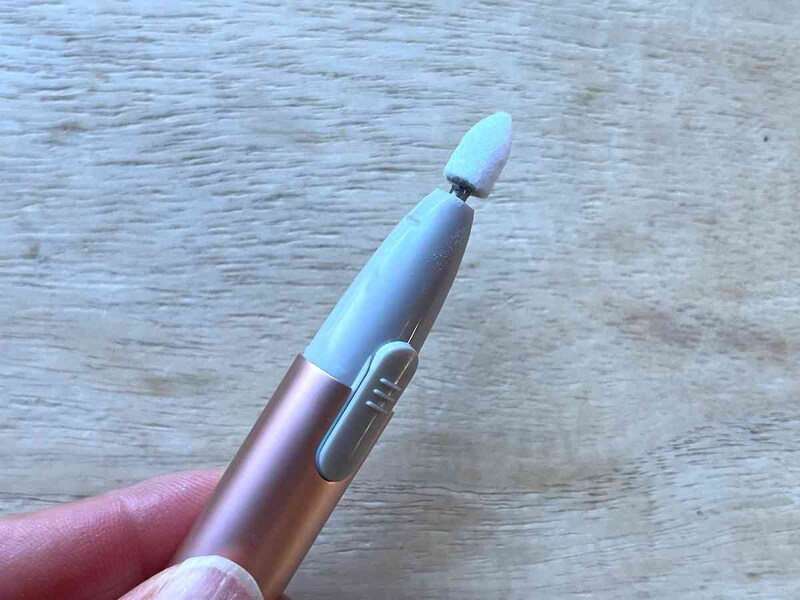 表面磨きをする