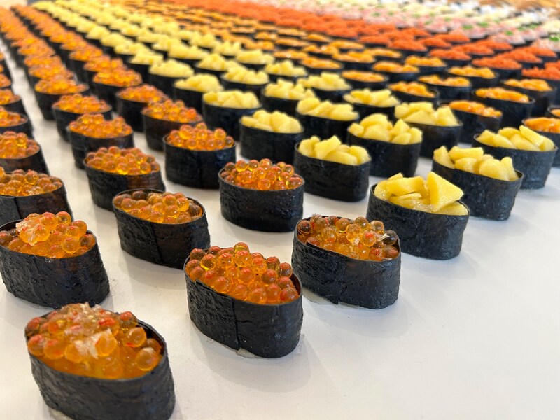 「光の庭」の「すし大陸」