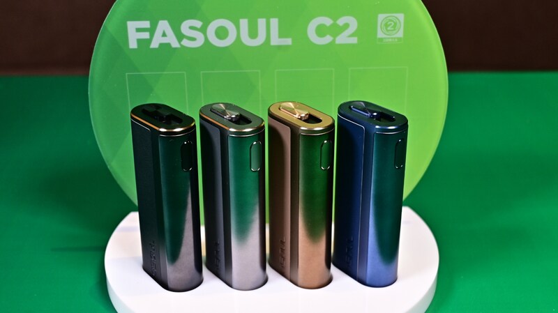 カラーバリエーションは4色(Fasoul発表会にて)