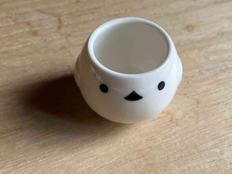 セリアの「フリーカップ ころころシマエナガ」