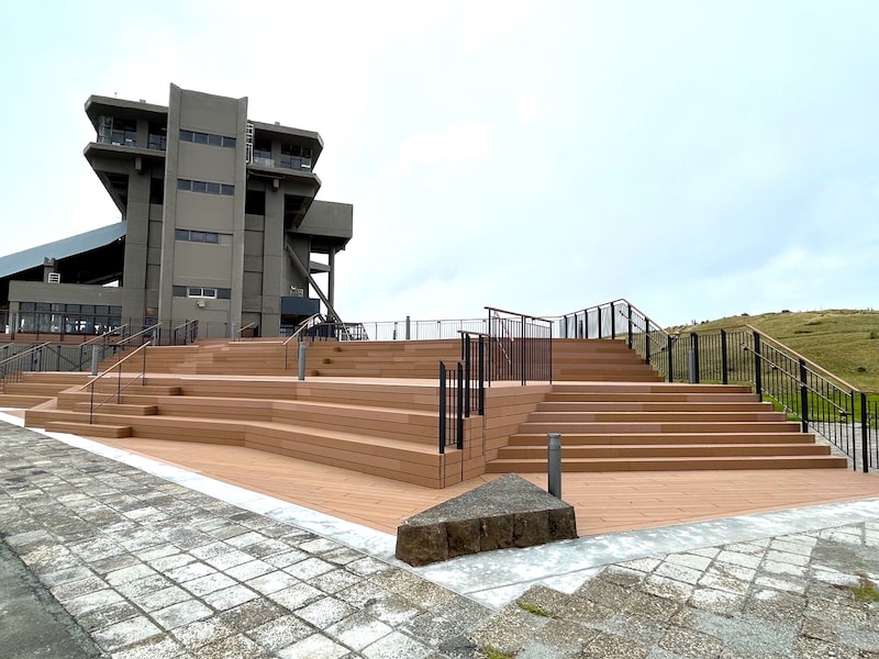 「芦ノソラ」のテラス