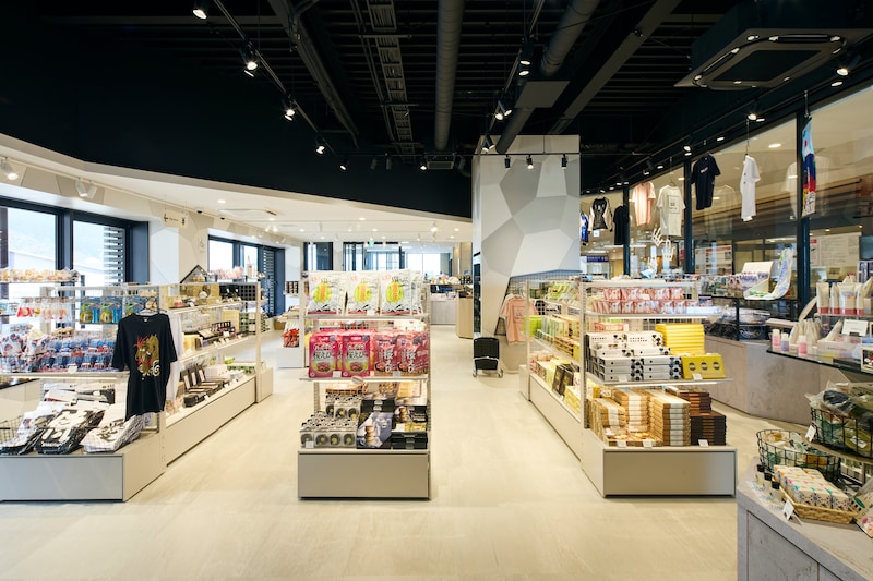 谷のマルシェの店内