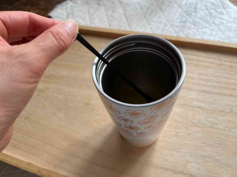 深さのあるタンブラーでは、少々使いにくさを感じる