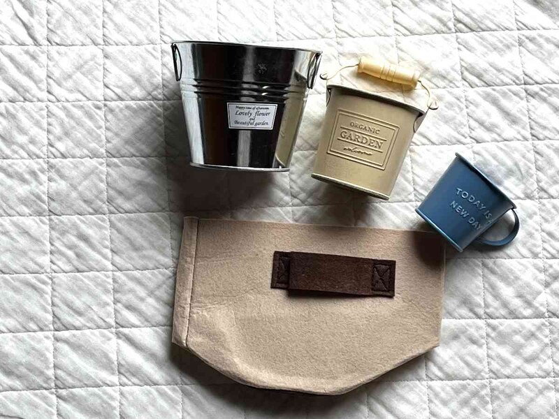 100均セリアの「鉢カバー」は季節や好みに合わせて使っていこう