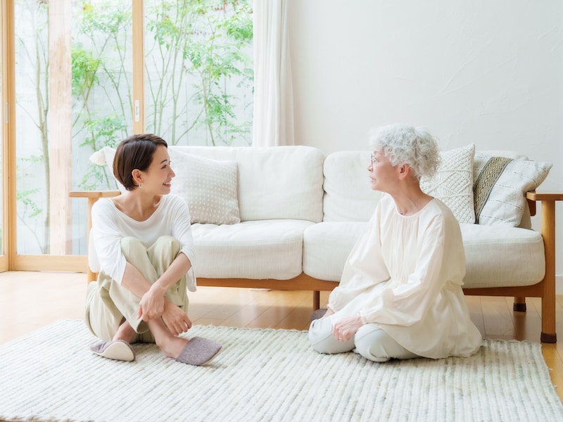 親孝行できることはうれしいのだが……（画像出典：PIXTA）