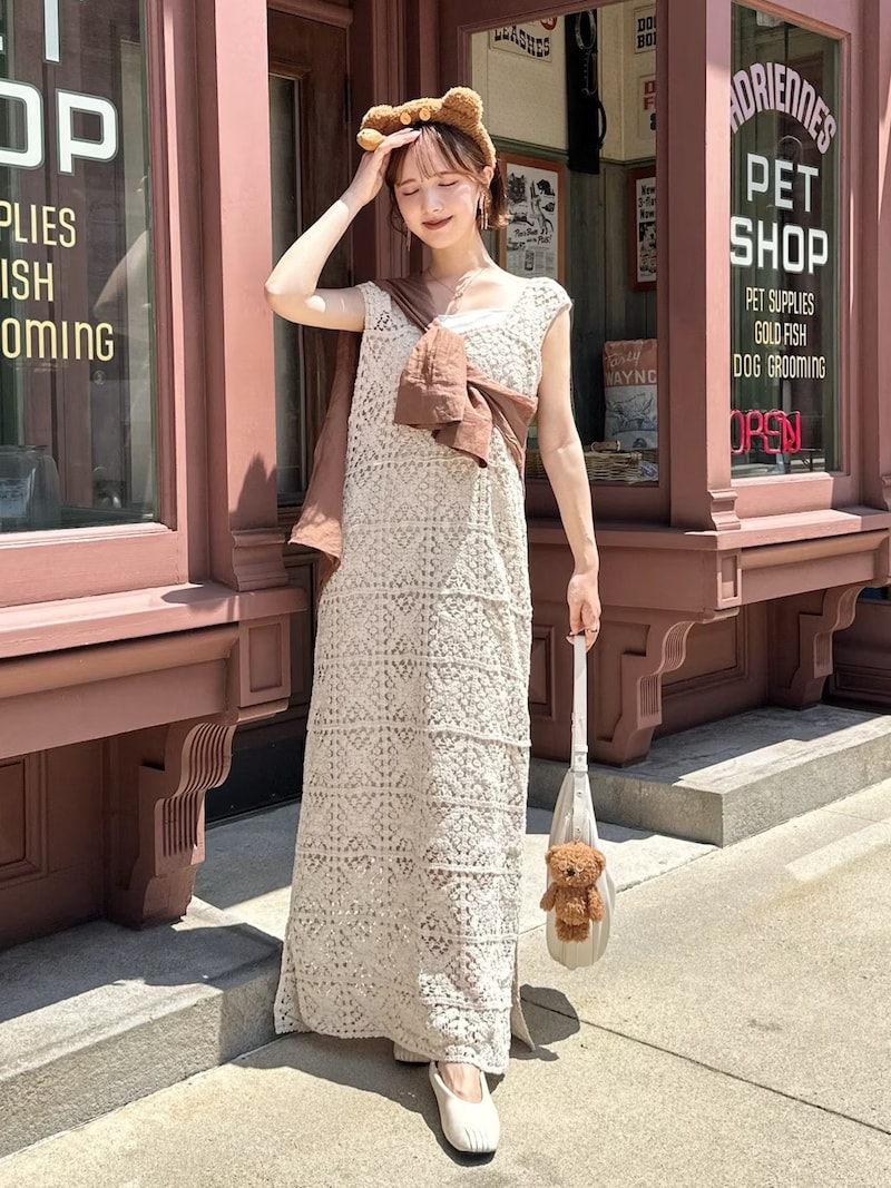 クマの「ティム」をイメージしたバウンドコーデは色味を揃えて　出典：WEAR