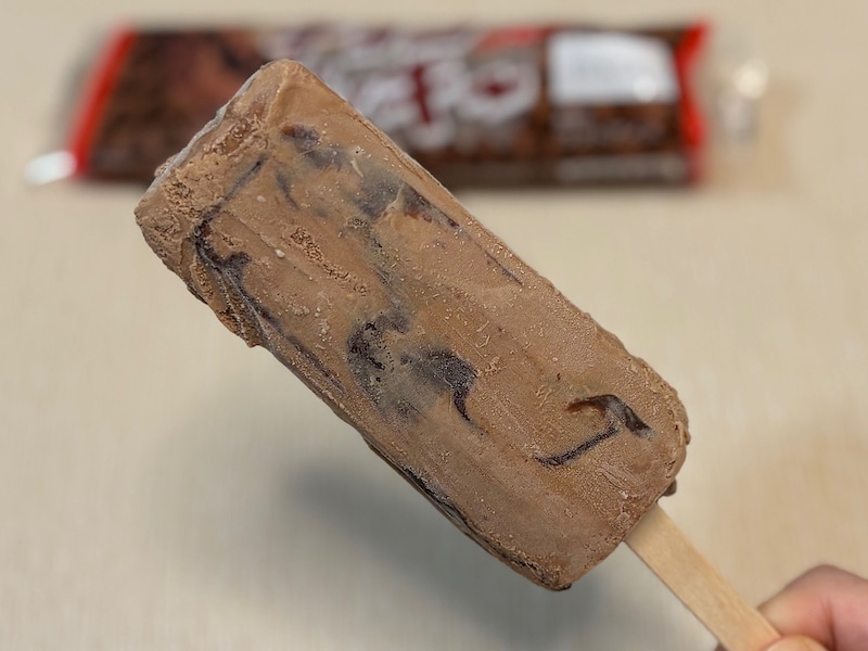 チョコが好きな人必見！ チョコレートを存分に味わえる、根強い人気商品です