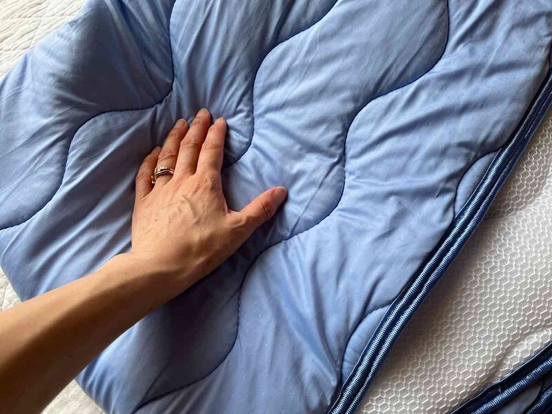 しまむらの「超COOL敷きパッド【やわらかめ】」は確かにひんやり