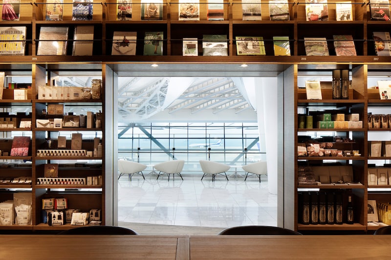 羽田空港 蔦屋書店