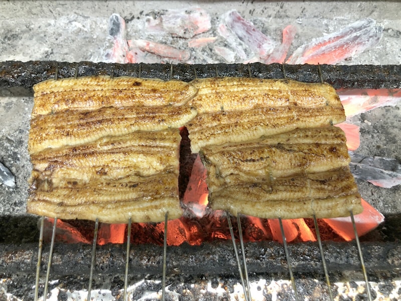 うなぎの「焼き」の工程