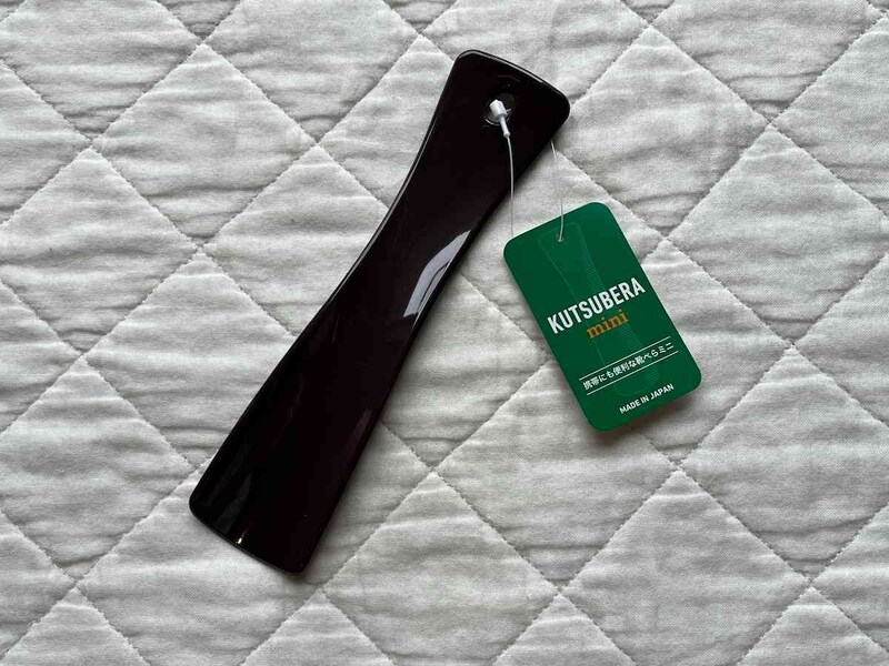 セリアの「くつべらミニ」