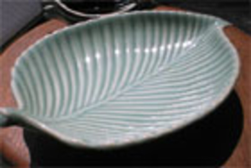 葉っぱの青磁（大）