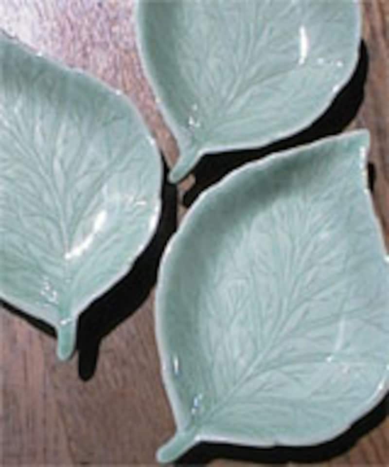 葉っぱの青磁（豆）