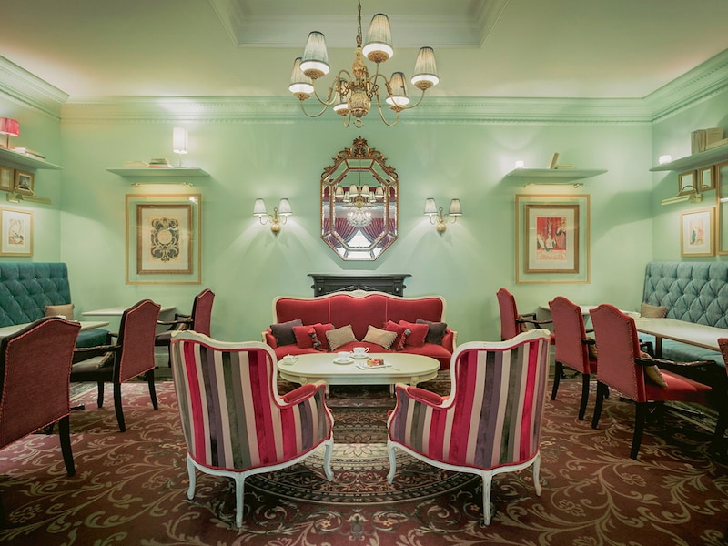 パティスリーパブロフ併設のカフェ（提供画像）