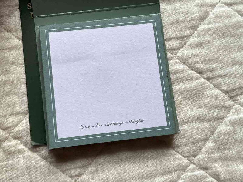 セリアの「メモ付箋 60P マスターピースコレクション／GK・ES」はメモ書きがしやすい