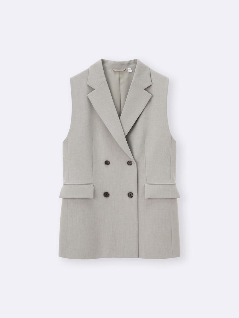 ジーユー　ダブルブレストベスト　3990円（税込）※一部店舗のみ販売
