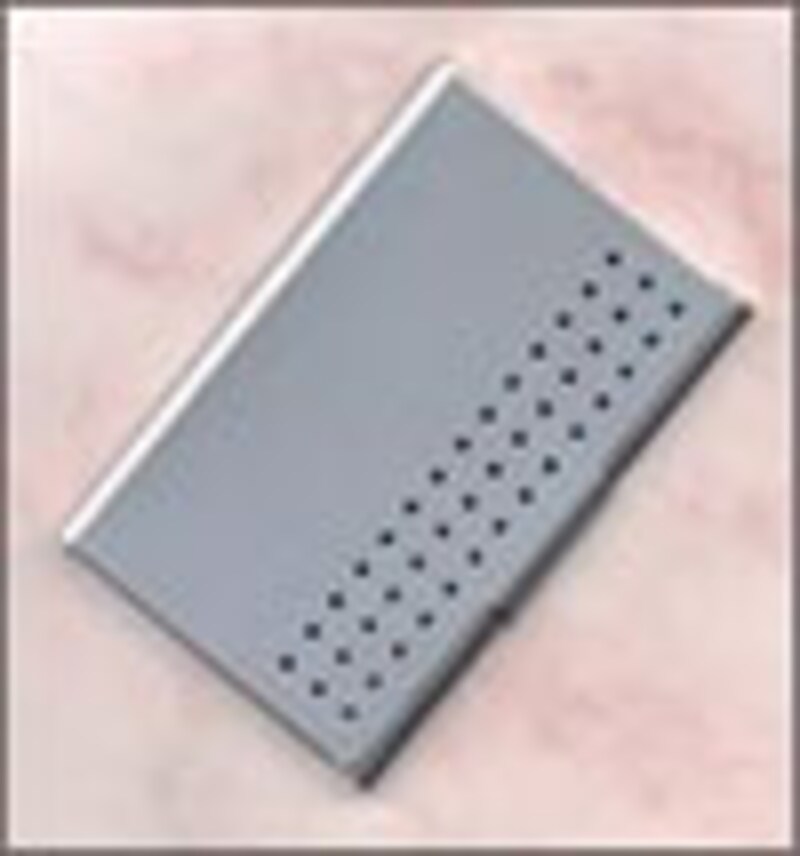 スタジオキューブ／カードケース