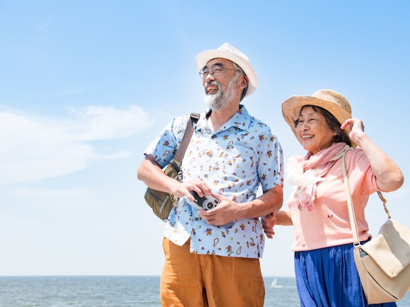 60代男性,シニア旅