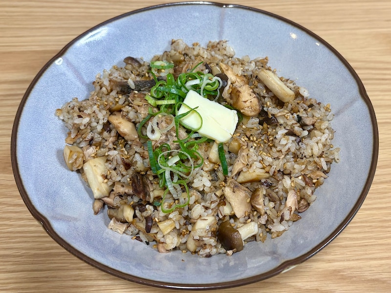 香ばしいさばの旨みを楽しめるチャーハン、絶品です!