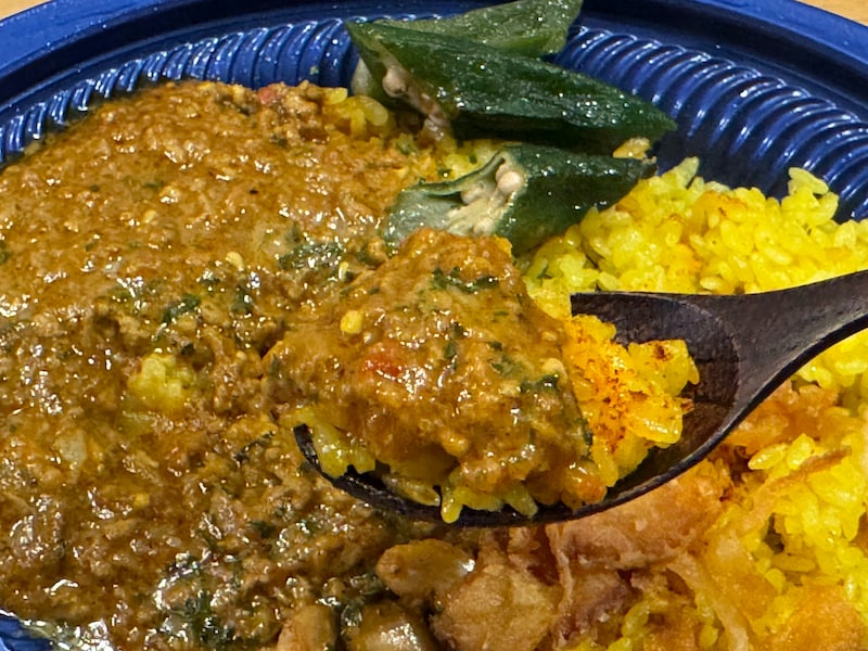 成城石井の「ようこそ!カレー沼へ」