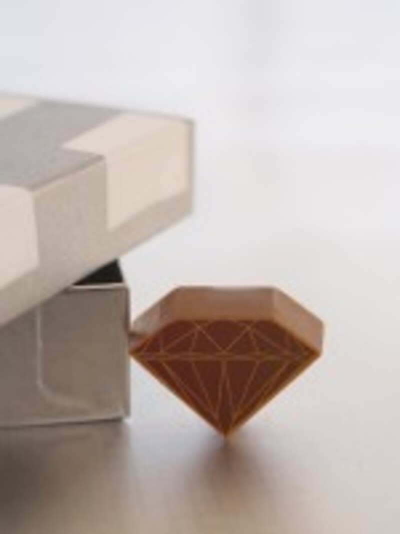 ダイヤモンド型のプラリネ