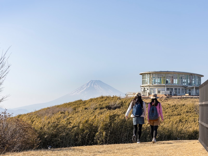 富士山のビュースポットとして人気の十国峠 ©熱海市