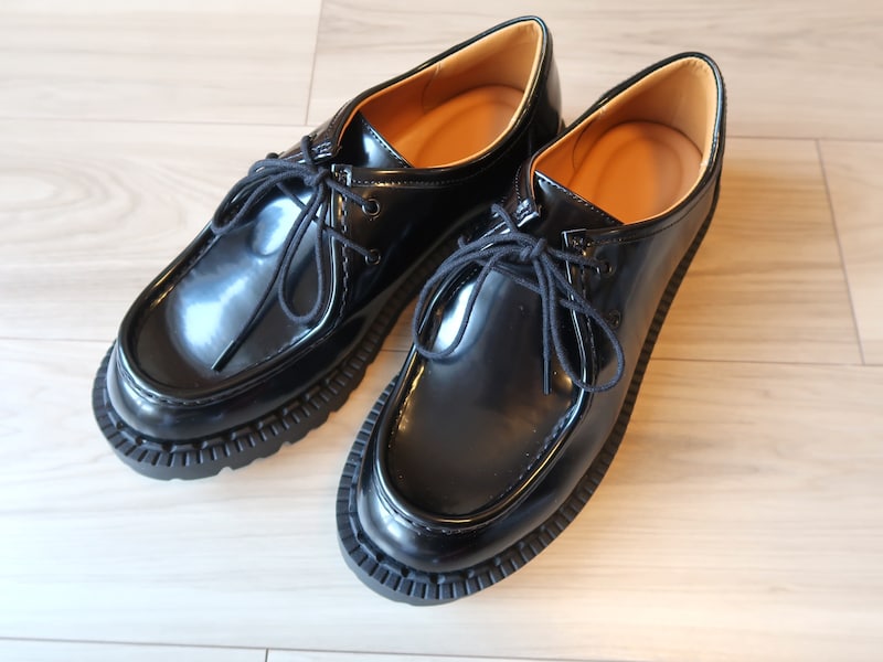 十分なクッション性があって歩きやすく、脚長効果もうれしい！