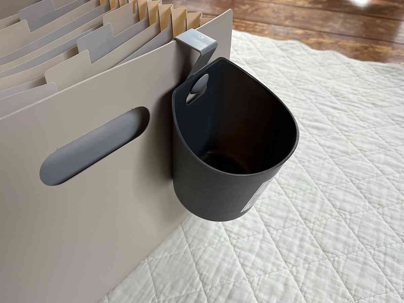 キャンドゥの「モノトーン ミニダストボックス フック付」